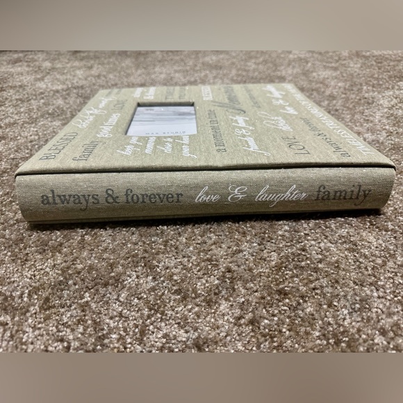 Max Studio Tan Memories Photo Album (Never Used) - Picture 2 of 4